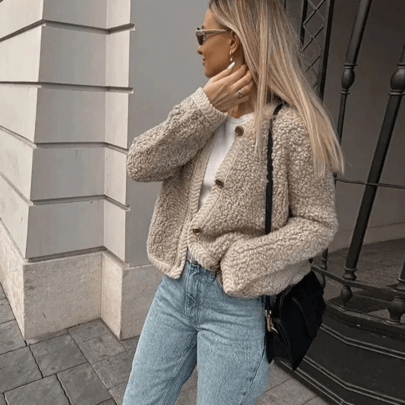 Stilla | Stilfulde Dametrøjer Strik Pullover Blød Teddy Strikjakke