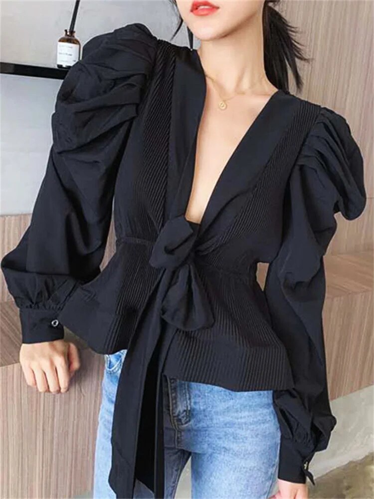 Stilla | Elegante V-hals Bluse Med Puffede Ærmer Rabat