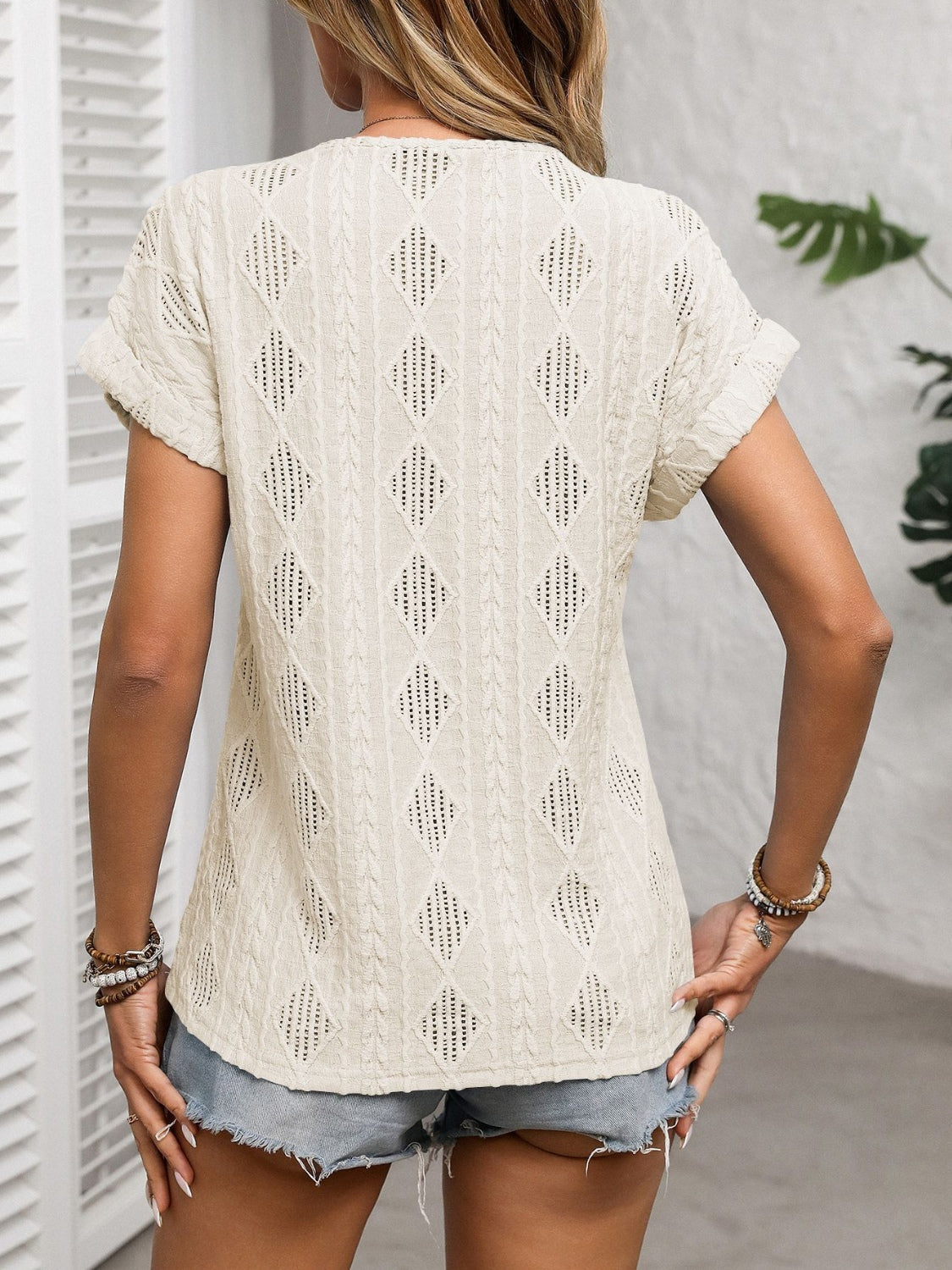 Stilla | Åben V-hals Kortærmet T-Shirt Rabat
