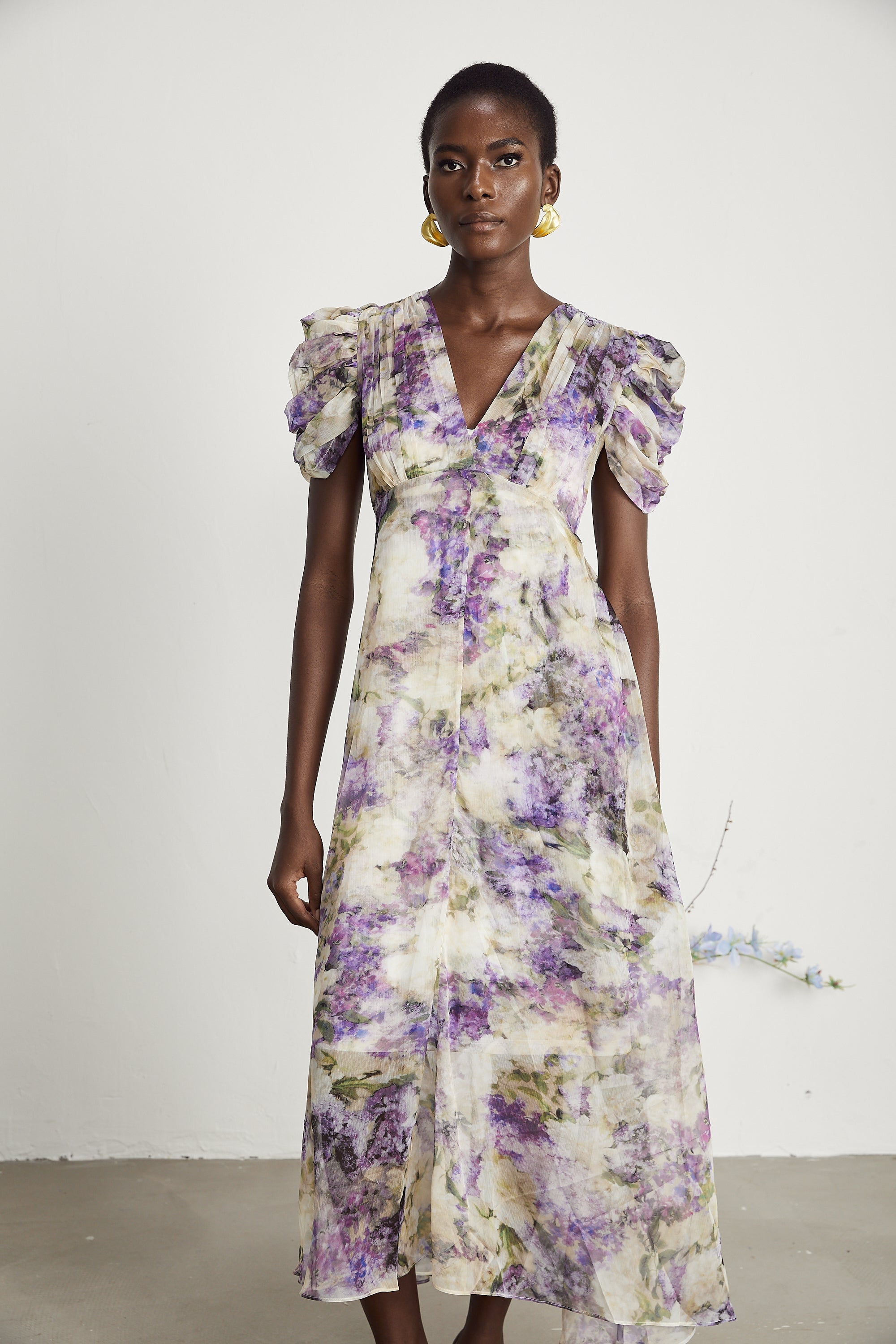 Stilla | Blomsterprint Semi Gennemsigtig Midi Kjole