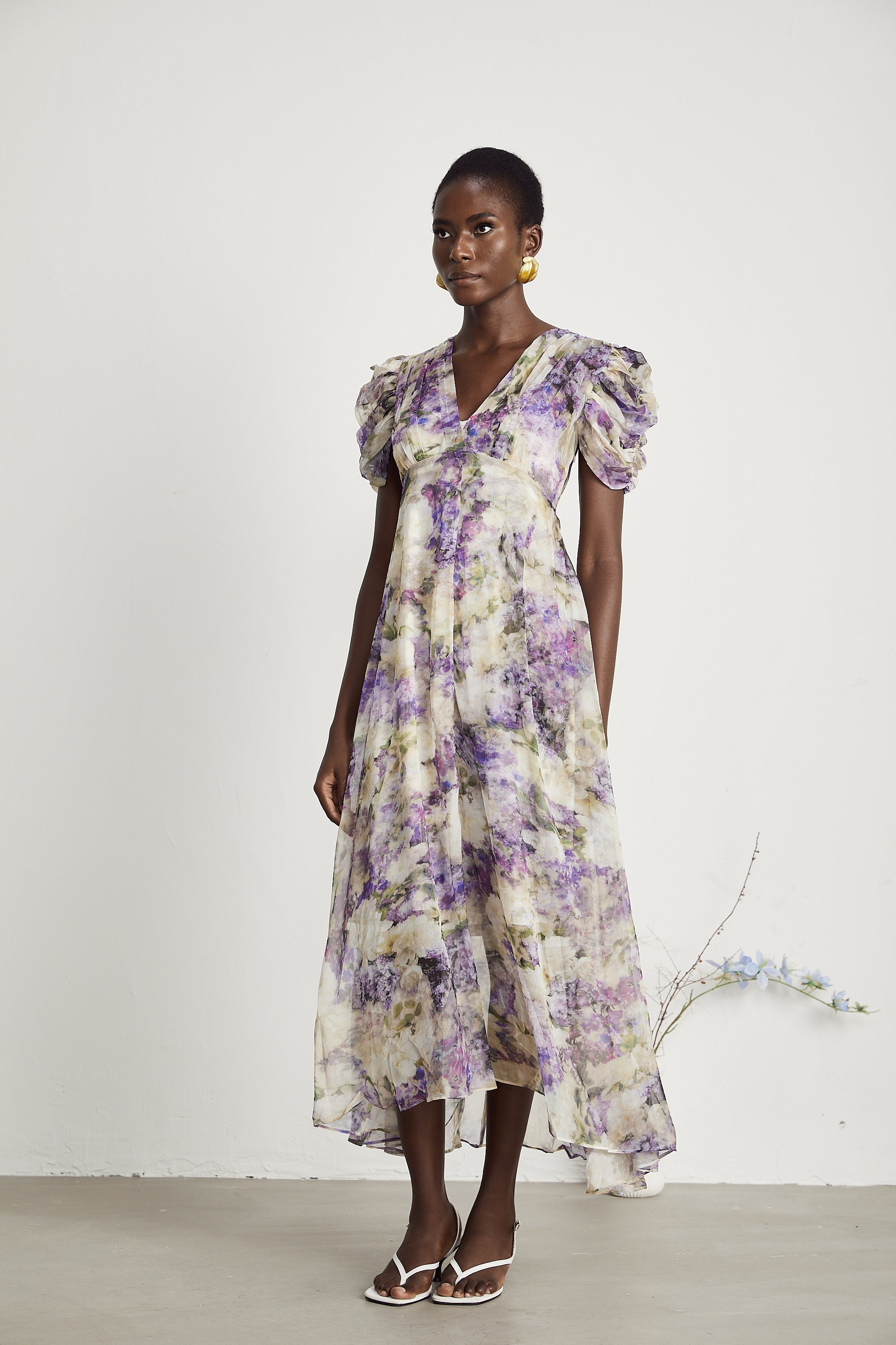Stilla | Blomsterprint Semi Gennemsigtig Midi Kjole