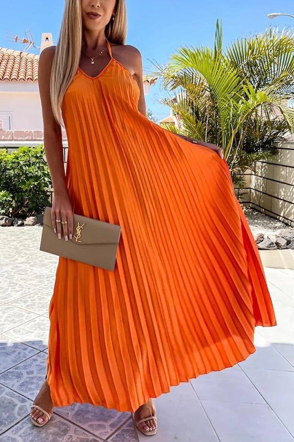 Stilla | Pure Romance A-line Plissé Maxi Kjole