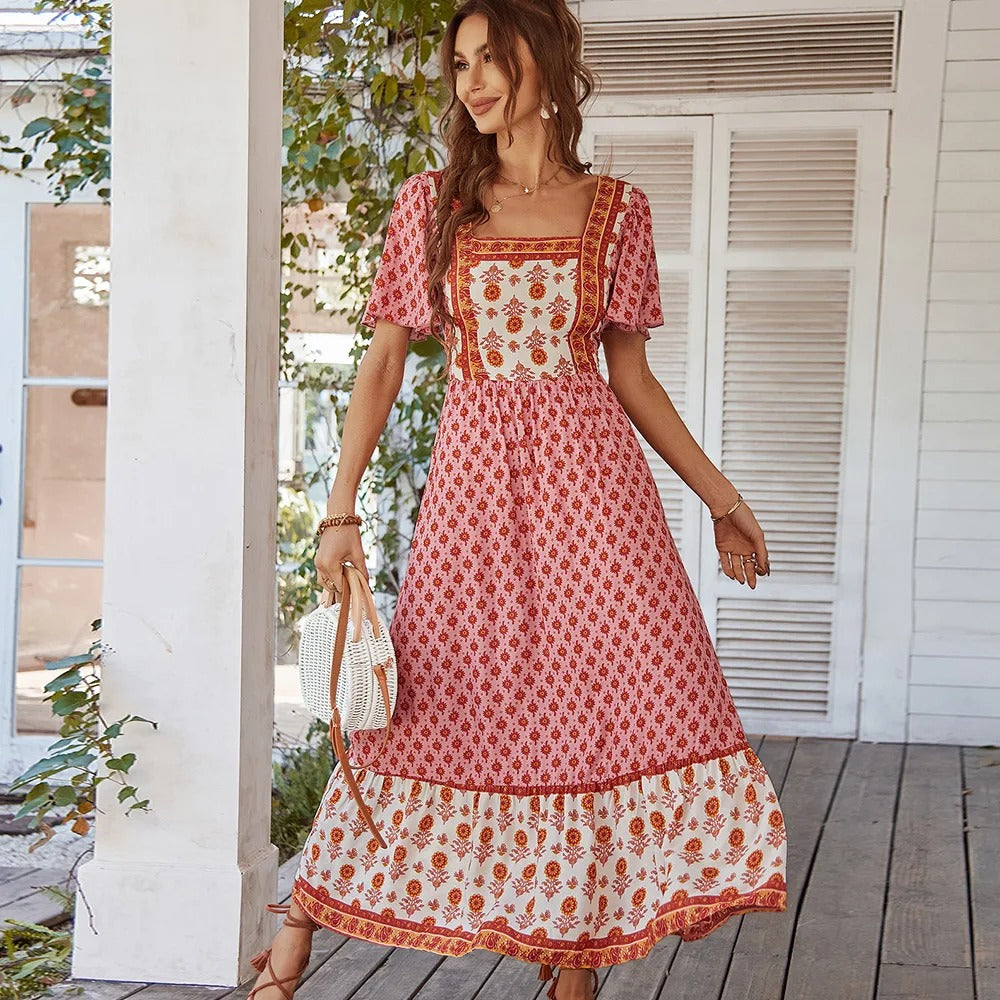 Stilla | Stilfuldt Lange Boho Vintage Blomster Kjole Med Firkantet Udsnit