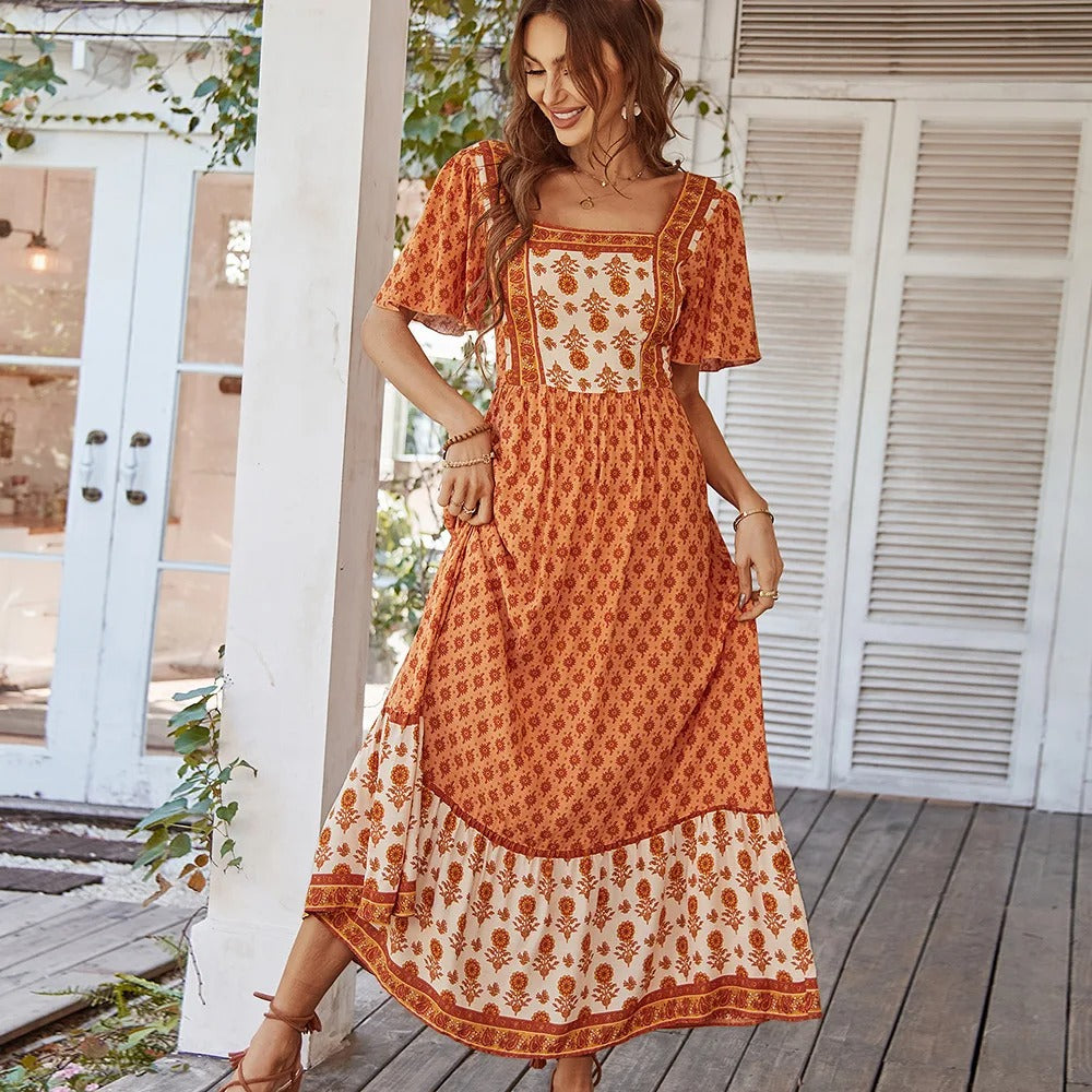 Stilla | Stilfuldt Lange Boho Vintage Blomster Kjole Med Firkantet Udsnit