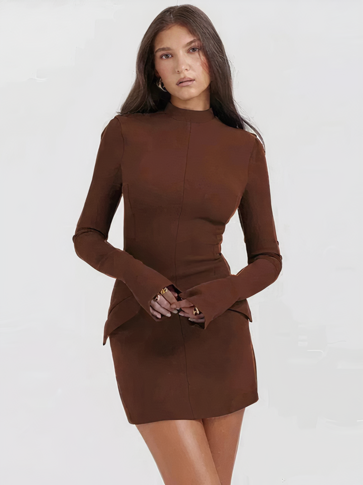 Stilla | Mini Kjole med Enkel Elegance