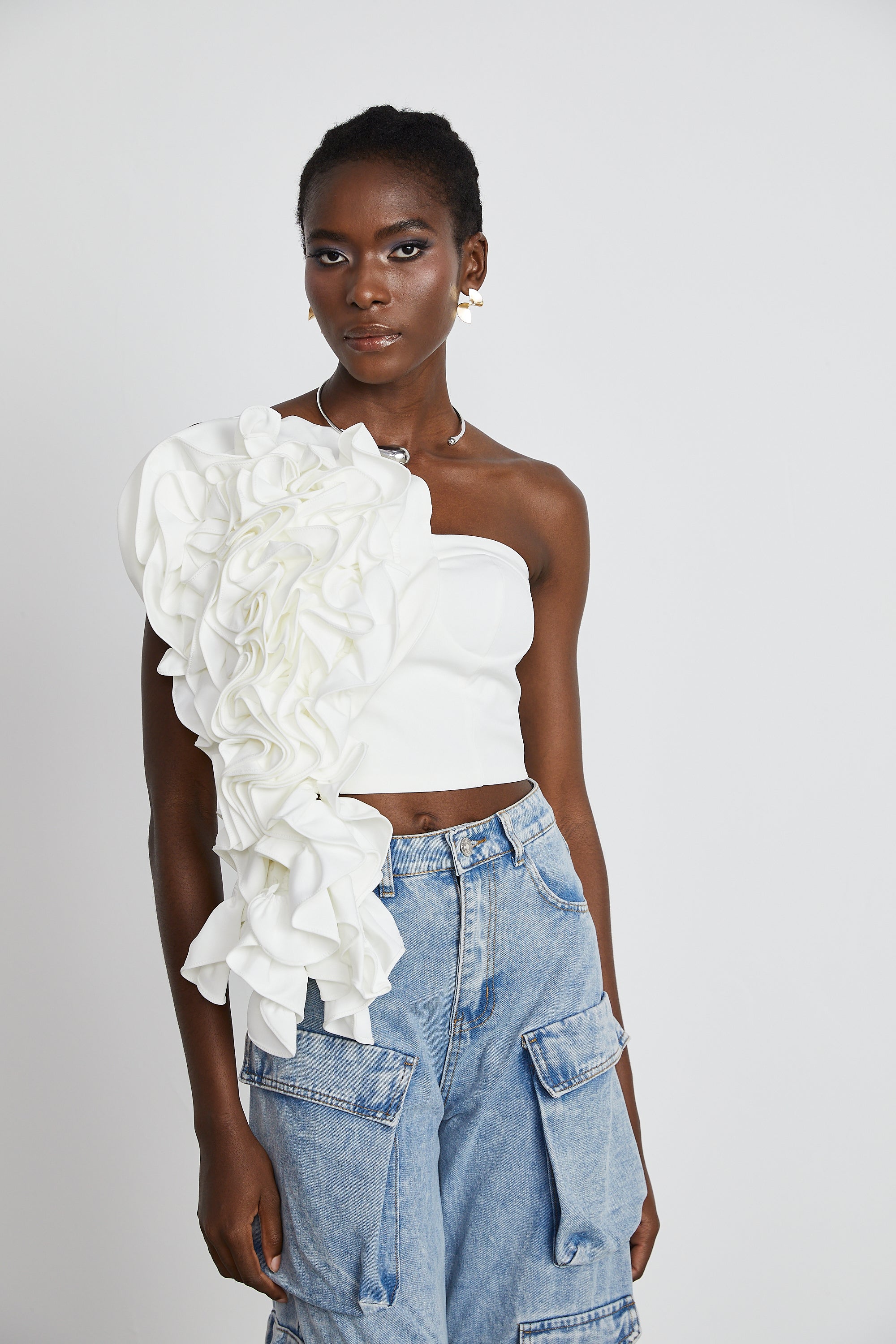 Stilla | Hvid Blomst Applikation Top