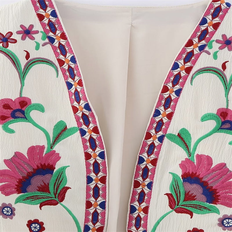 Stilla | Vintage blomst broderet vest til damer på udsalg