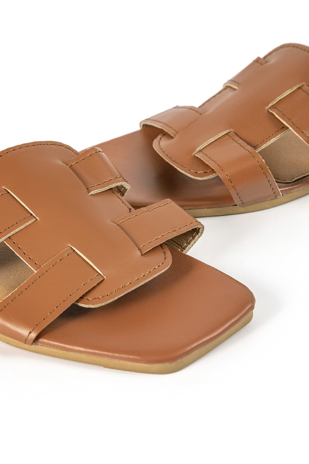 Stilla | Stille Brune Slides Med Cut Out Design