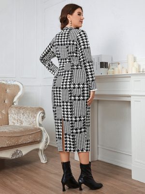 Stilla | Størrelse Houndstooth Knap-ned Langærmet Kjole