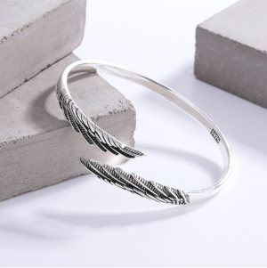 Stilla | Vinge Design Armbånd Levere