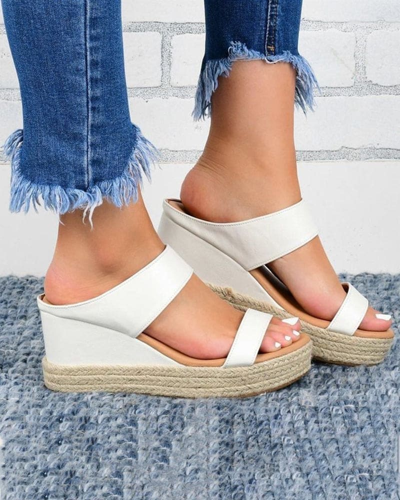Stilla | Ferie-sandaler Med En Péeledsål Af Halmsåd
