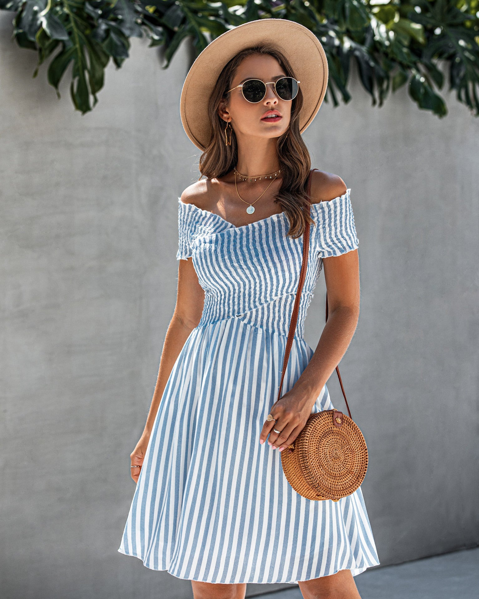 Stilla | Kvinders Off Shoulder Stribede Kjoler