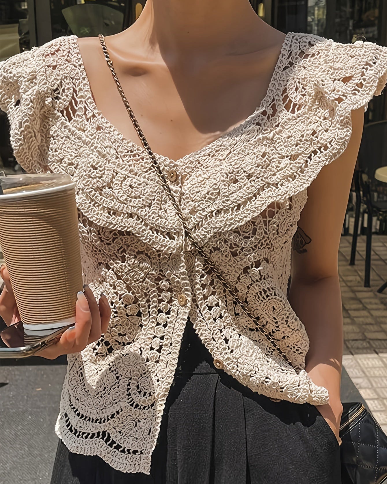 Stilla | Elegant Boho Bluse Med Knaplukning Levere