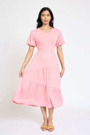 Stilla | Solid Diagonal Tiered Flowing Dress