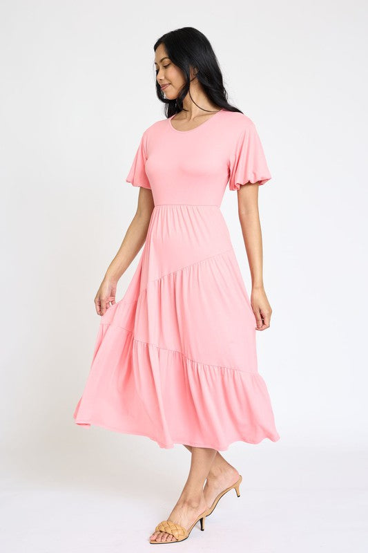 Stilla | Solid Diagonal Tiered Flowing Dress
